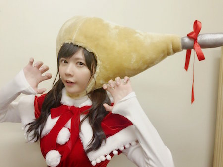 竹達彩奈 チキンのコスプレ 可愛いツインテールも披露 サブカルウォーカー